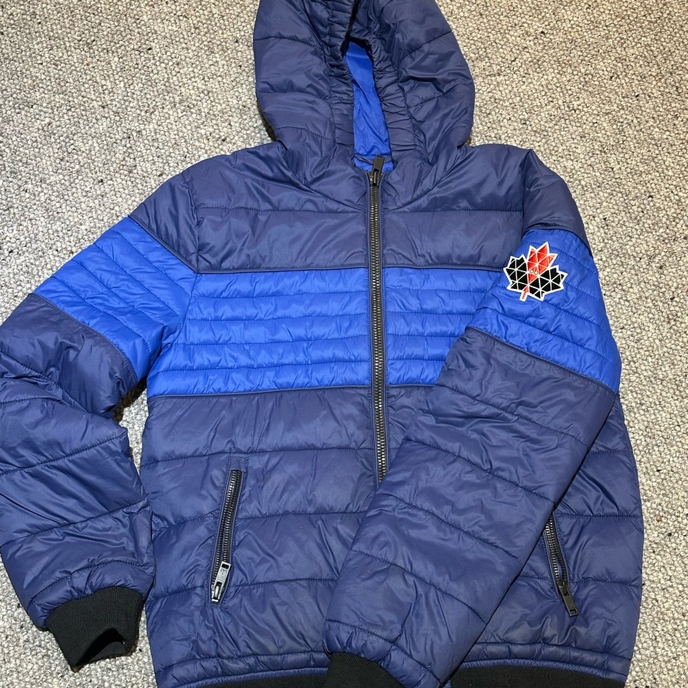 Moose Knuckles Kids Blue Hooded Down Jacket